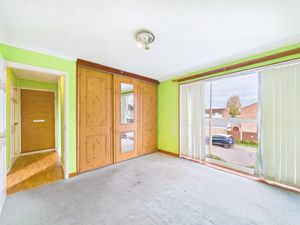 Photo 8- click for photo gallery